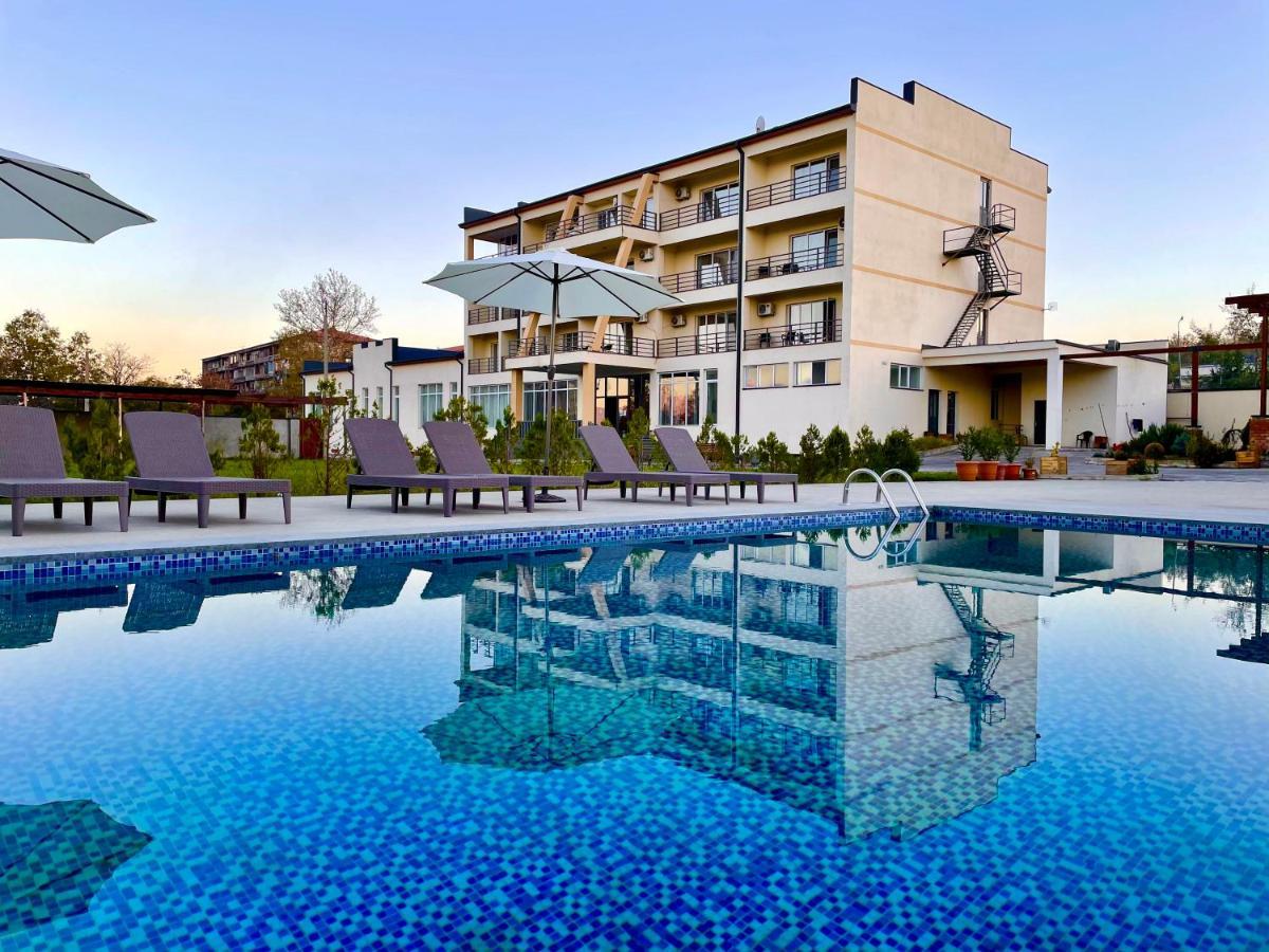 The Wine Hotel Telavi Extérieur photo