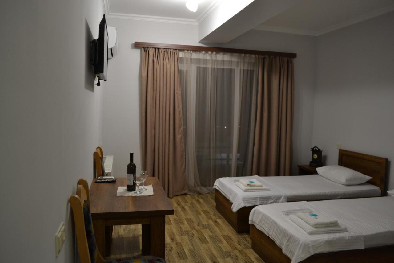 The Wine Hotel Telavi Extérieur photo